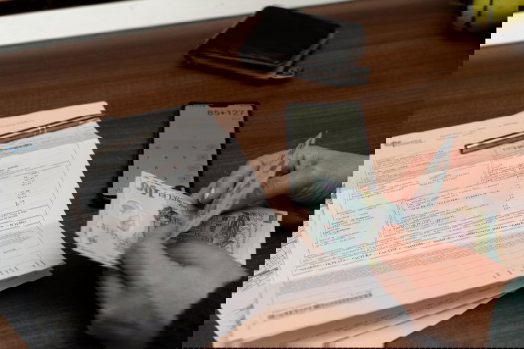Legalább jókor jön a szükséges rossz – Hogyan készüljünk a villanyárplafon kivezetésére?