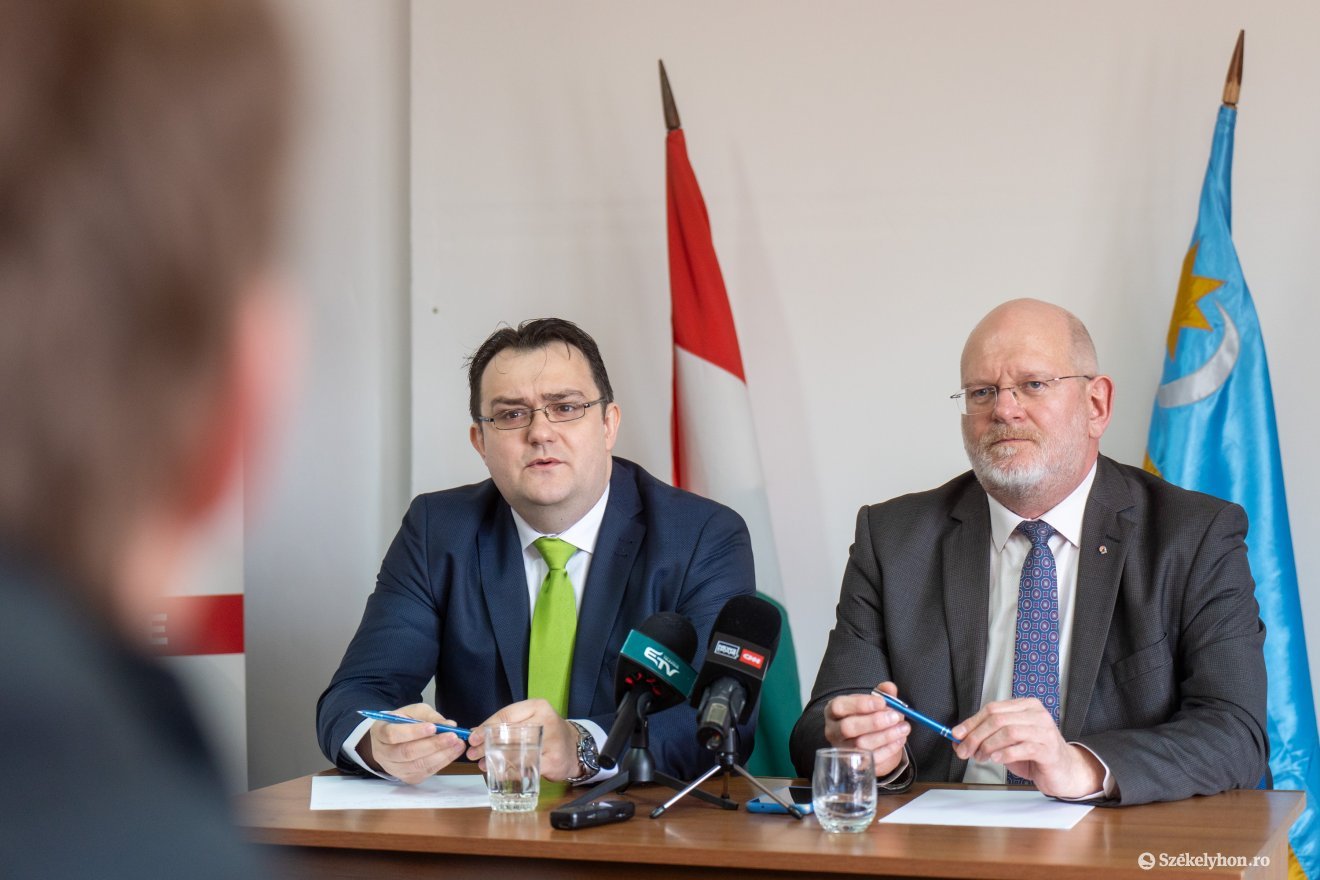 Az EMSZ marosvásárhelyi és országos elnöke •  Fotó: Haáz Vince