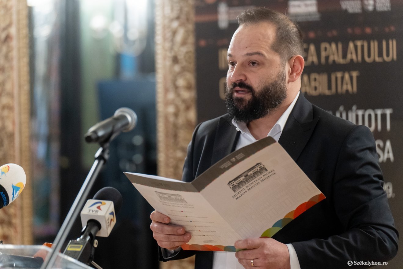 Ötvös Koppány Búlcsú a Maros Megyei Múzeum igazgatója •  Fotó: Haáz Vince