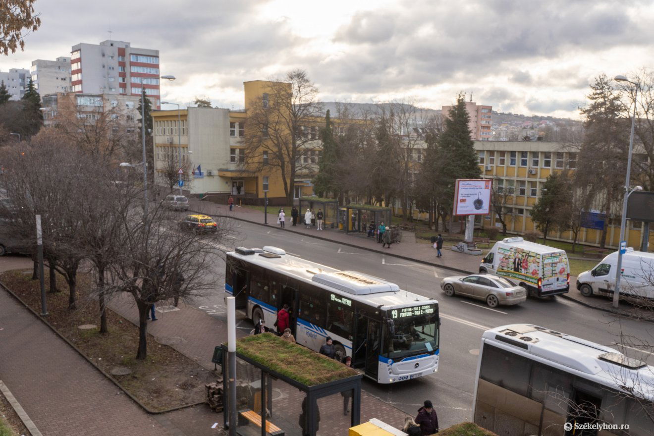 Legalább 45 sofőrre van szükség a marosvásárhelyi közszállításban, hogy gond nélkül le tudják fedni az útvonalakat •  Fotó: Haáz Vince