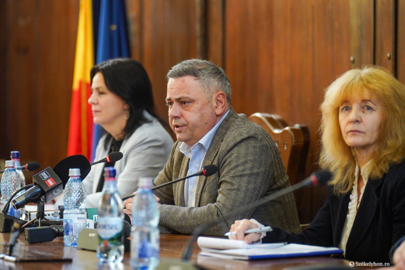 Többórás egyeztetésen vett részt a mezőgazdasági miniszter •  Fotó: Haáz Vince