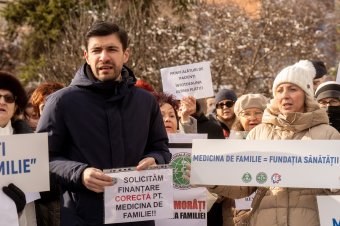 Nincs megállapodás a biztosító és az ellátásért járó pontértékek csökkentését követelő orvosok között