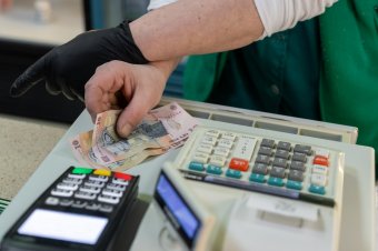 Állami kiadások észszerűsítése címén jönnek ezek a megszorítások