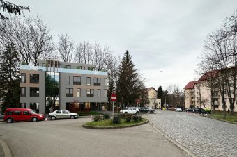 Vitatott építkezés a Székely vértanúk emlékművénél: döntés helyett halasztás