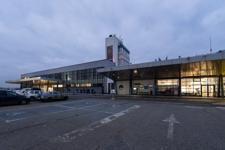 Tízmillió lejes támogatást kap a marosvásárhelyi repülőtér