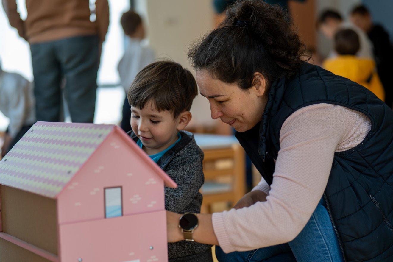 A kicsik máris érdeklődnek &bullet;  Fotó: Haáz Vince