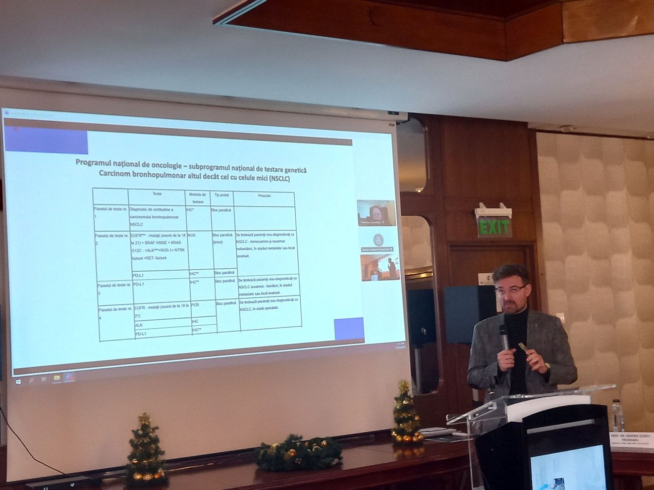 Kovács Zsolt genetikus beszél az új vizsgálati lehetőségekről &bullet;  Fotó: Simon Virág