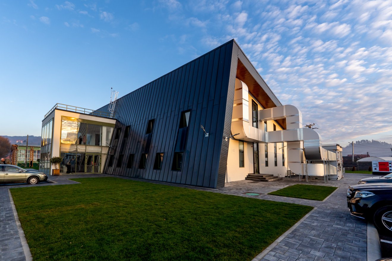 Modern és költséghatékony tanuszoda Szovátán &bullet;  Fotó: Haáz Vince