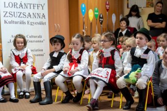 A szavakból született mesék fontosságára hívták fel a figyelmet a Stefániában