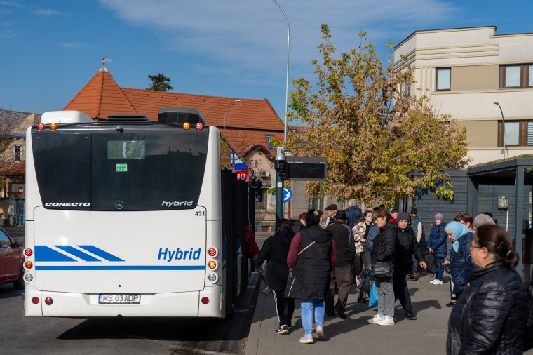 Nagyobbak a számlák, mint amire számítottak, pénzt vettek el az iskoláktól