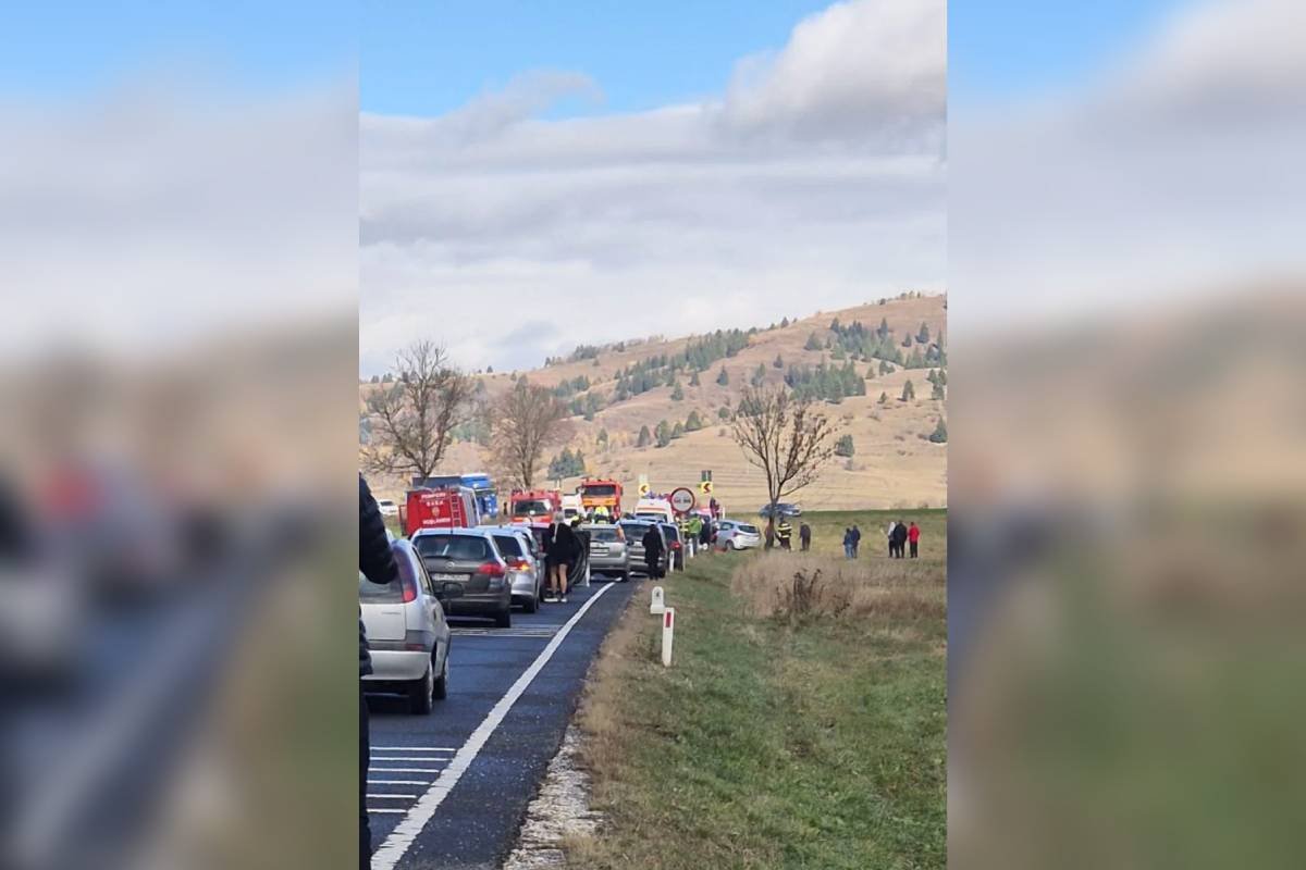 Forgalmi dugóra kell számítani a helyszínen •  Fotó: Hargita megyei ISU
