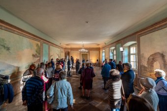 Visszanyerte eredeti szépségét a marosvásárhelyi Teleki Téka Palota-terme