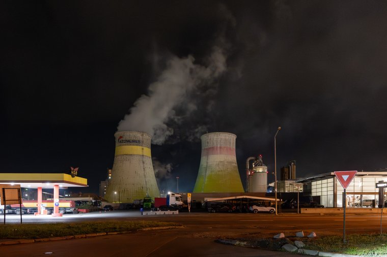 Kríziscsoportot hoz létre a prefektúra az Azomureș által bejelentett tömeges kényszerszabadság miatt