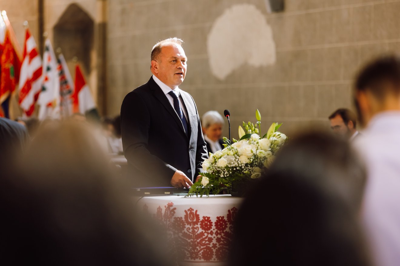 Hajdu Zoltán igazgató •  Fotó: Kovács Mihály Levente közösségi oldala