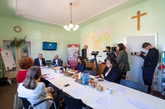 Közös fórumot szerveznek a Maros megyei civil szervezeteknek