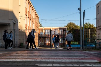 Az ösztöndíjak legfőbb feltételei: iskolalátogatás és tízes magaviseleti jegy