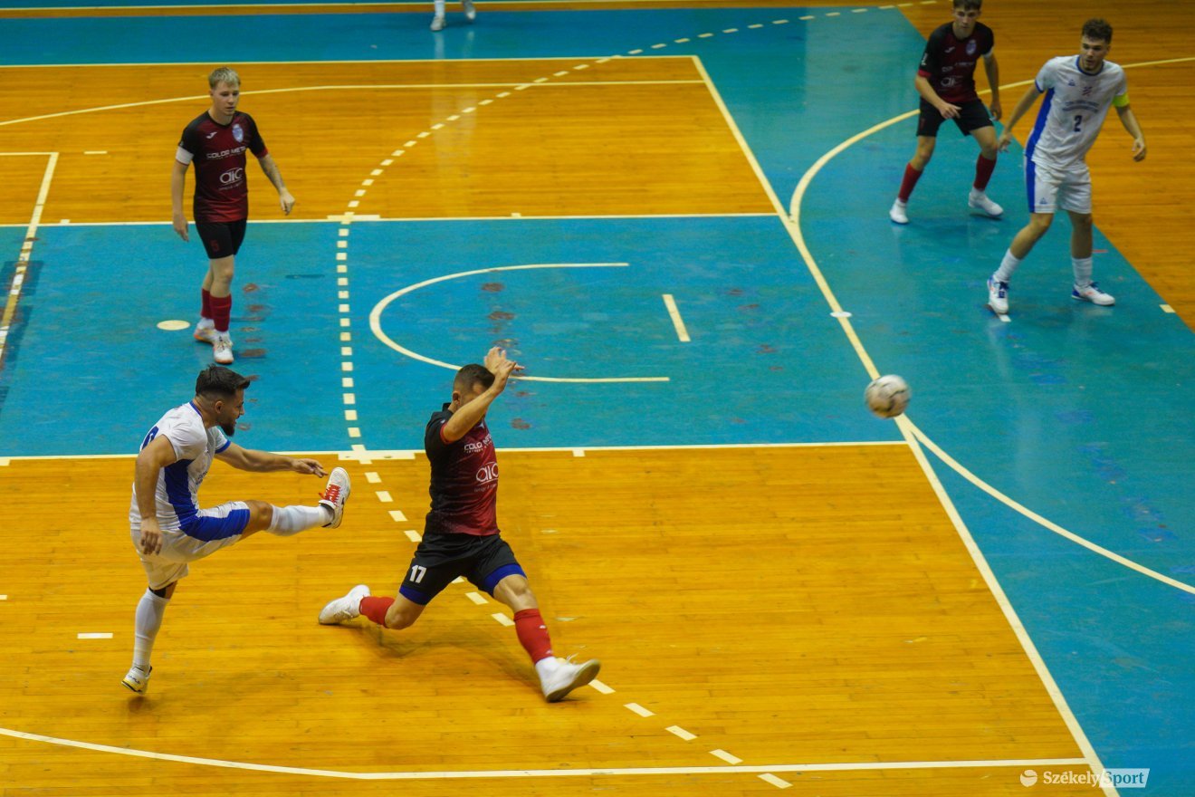 •  Fotó: Haáz Vince