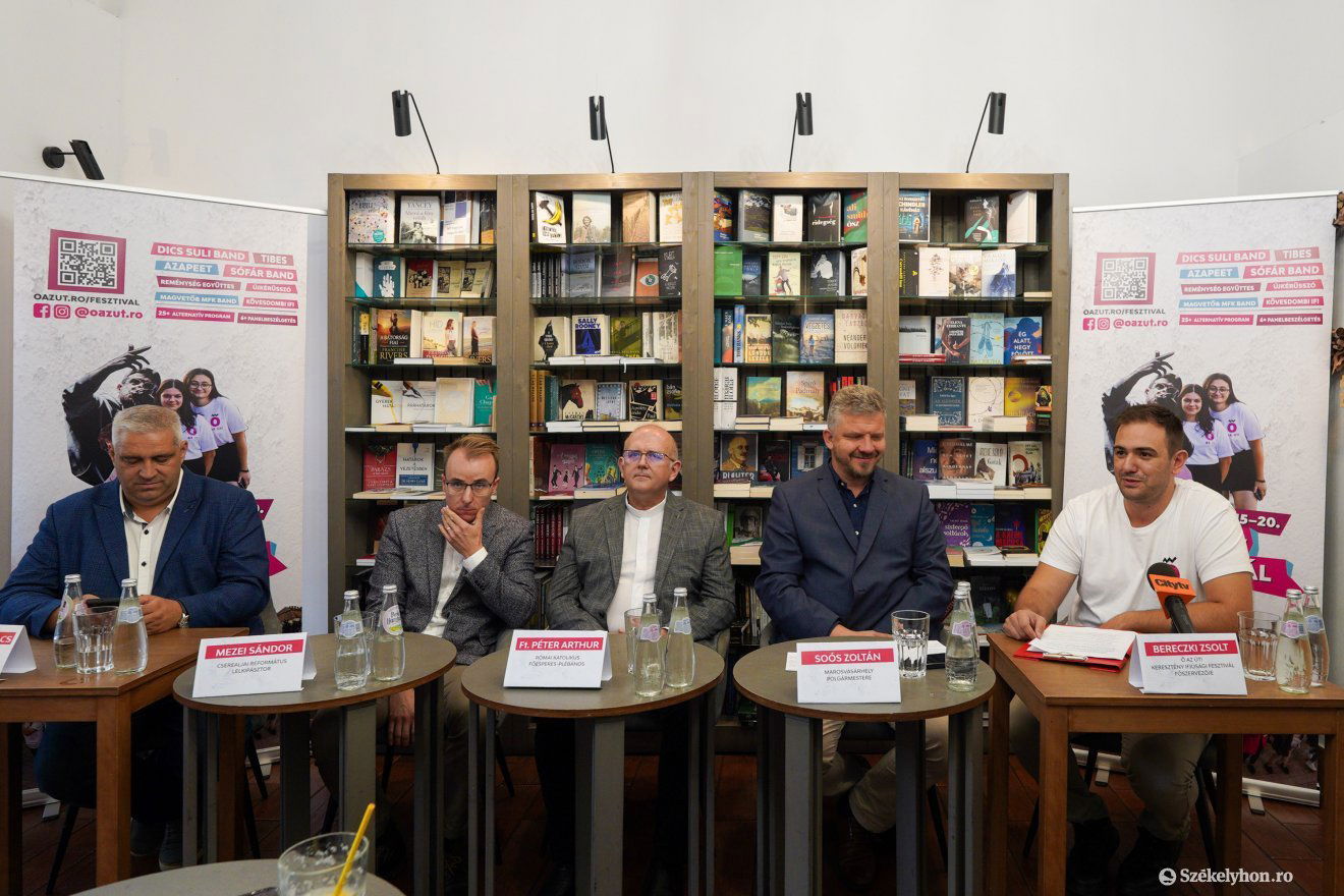 Sokan reklámoztak a fesztivált • Fotó: Haáz Vince