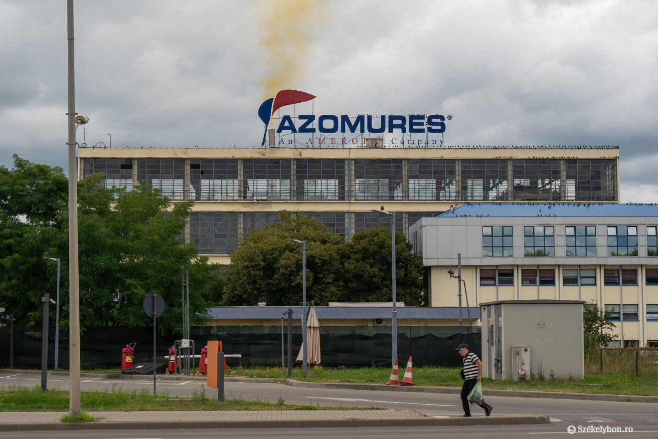 Újraindult pénteken az ammóniagyártás az Azomureș kombinát egyik egységében •  Fotó: Haáz Vince