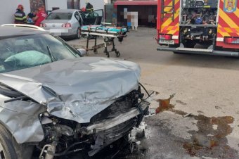 Két személy sérült meg egy Maros megyei balesetben