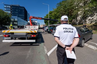 Péntektől ismét elszállítják a tilosban parkoló járműveket Marosvásárhelyen