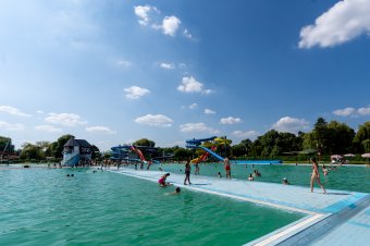 Már péntek reggeltől várja a strandolni vágyókat a Marosvásárhelyi Víkendtelep
