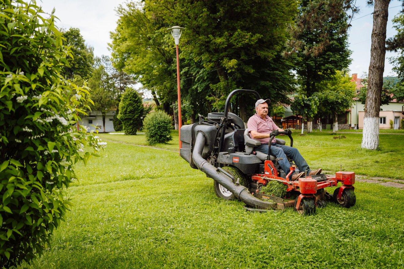 Soha véget nem érő feladat •  Fotó: Marosvásárhelyi polgármetseri hivatal