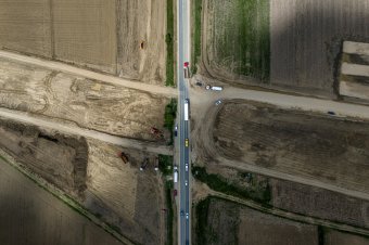 Kerülőutat építenek, hogy az autópályáról érkező forgalom ne a településre érkezzen