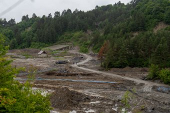 Hullanak a sótömbök, mozog a talaj Parajdon