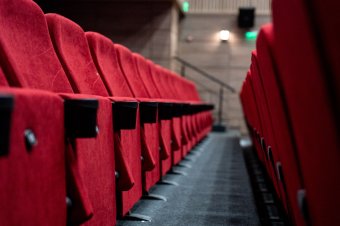 Az önkormányzat nyakán maradt a felújított mozi