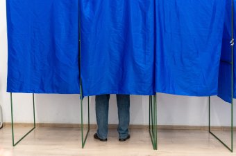 Szökik fölfelé a külföldi szavazatok száma, eddig a legtöbben egy keleti országból szavaztak