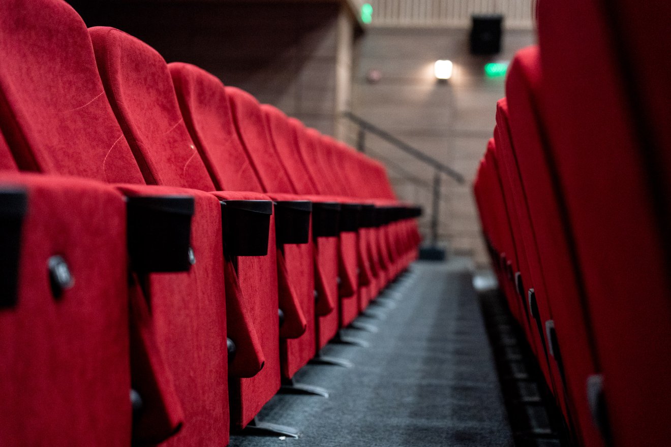 Az önkormányzat nyakán maradt a felújított mozi