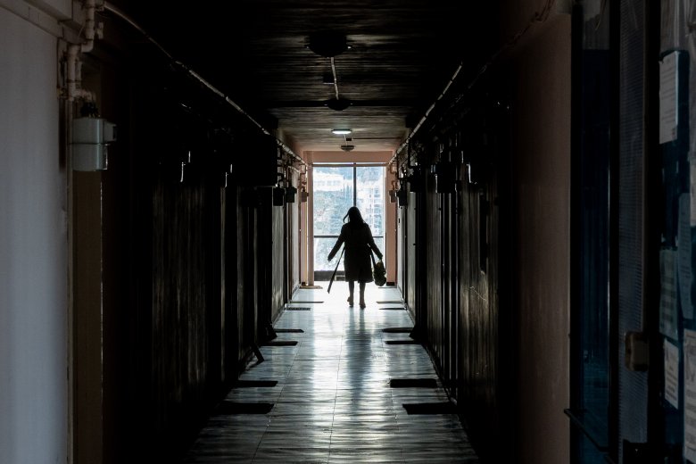 Kötelező gázérzékelőt szerelni a lépcsőházba?