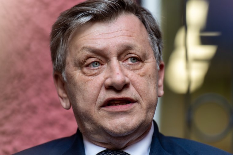 Crin Antonescu: vigyázni kell arra, hogy a szörnyű történelmi események ne ismétlődjenek meg