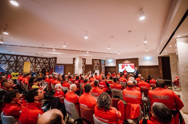 Ezentúl a hegyimentők is medveriasztóval járnak