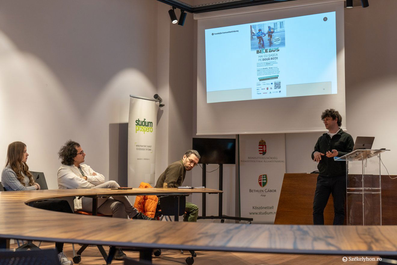 Április 28-án indul a Lábbusz és a Bikebusz projekt Marosvásárhelyen •  Fotó: Haáz Vince