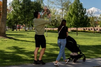 Negatív természetes szaporulat: másfélszer többen haltak meg, mint ahányan születtek