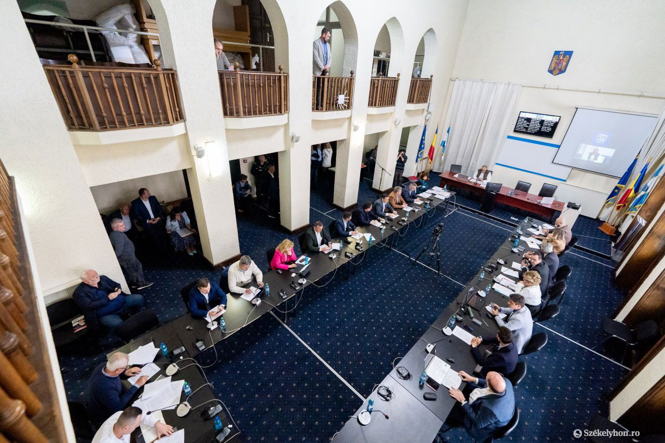 Polgármester nélküli testületi ülés. Soós Zoltán nem vett részt a márciusi soros tanácsülésen •  Fotó: Haáz Vince