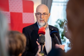 Kelemen Hunor: nincs egy naprakész adatbázis a helyi közigazgatási alkalmazottakról