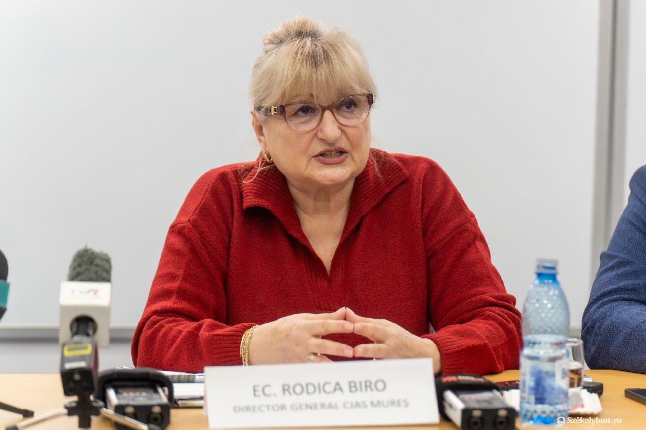 Rodica Biro, a Maros Megyei Egészségbiztosítási Pénztár vezetője •  Fotó: Haáz Vince