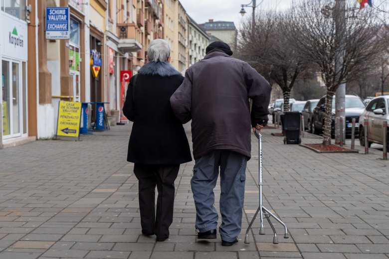 Ennyi volt az átlagnyugdíj októberben