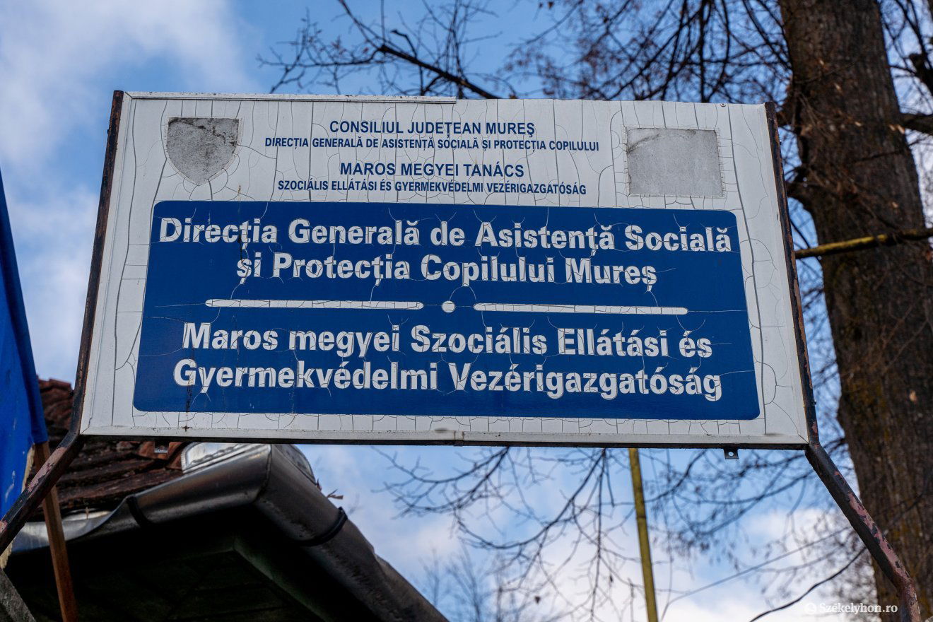 A fogyatékkal élő gyerekeket  más családi típusú otthonokba vagy nevelőszülőkhöz helyezik át