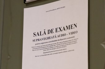 Csalás gyanúja az érettségin, öt erdélyi megyében tartottak házkutatást