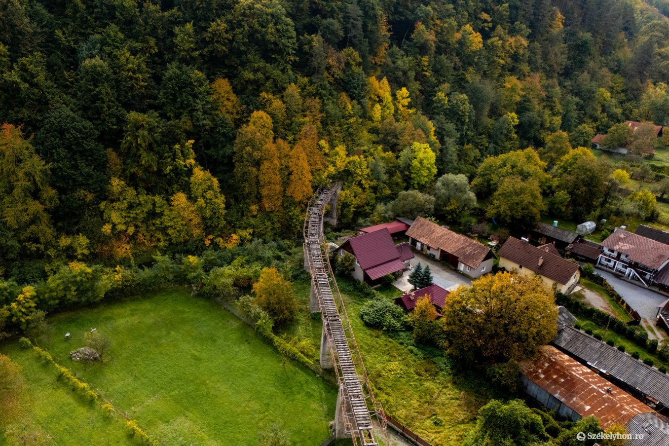 szovátai keskeny vasút viadukt Székelyföldön
