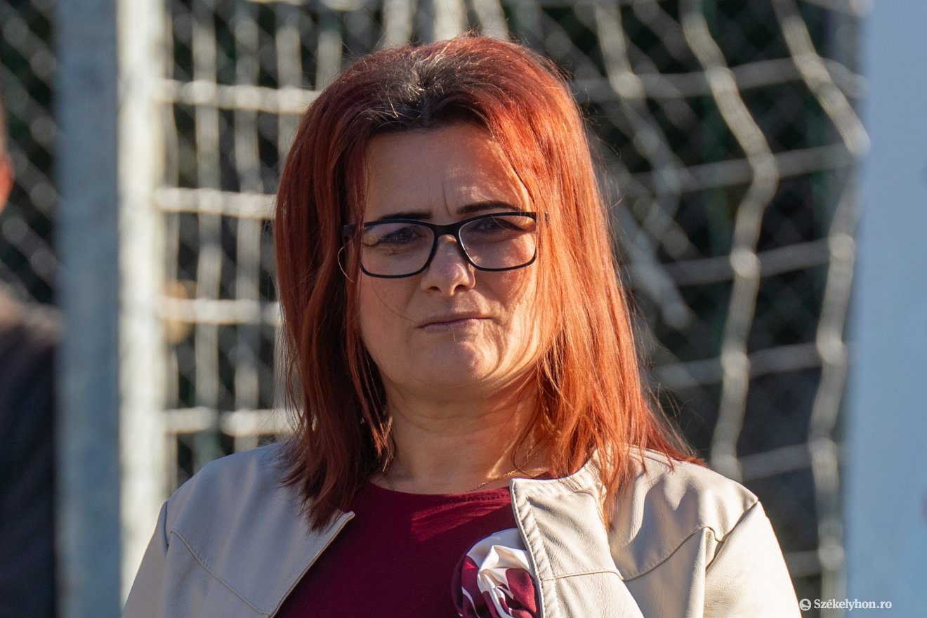 Az iskola igazgatója, Dana Maria Bendriș &bullet;  Fotó: Haáz Vince