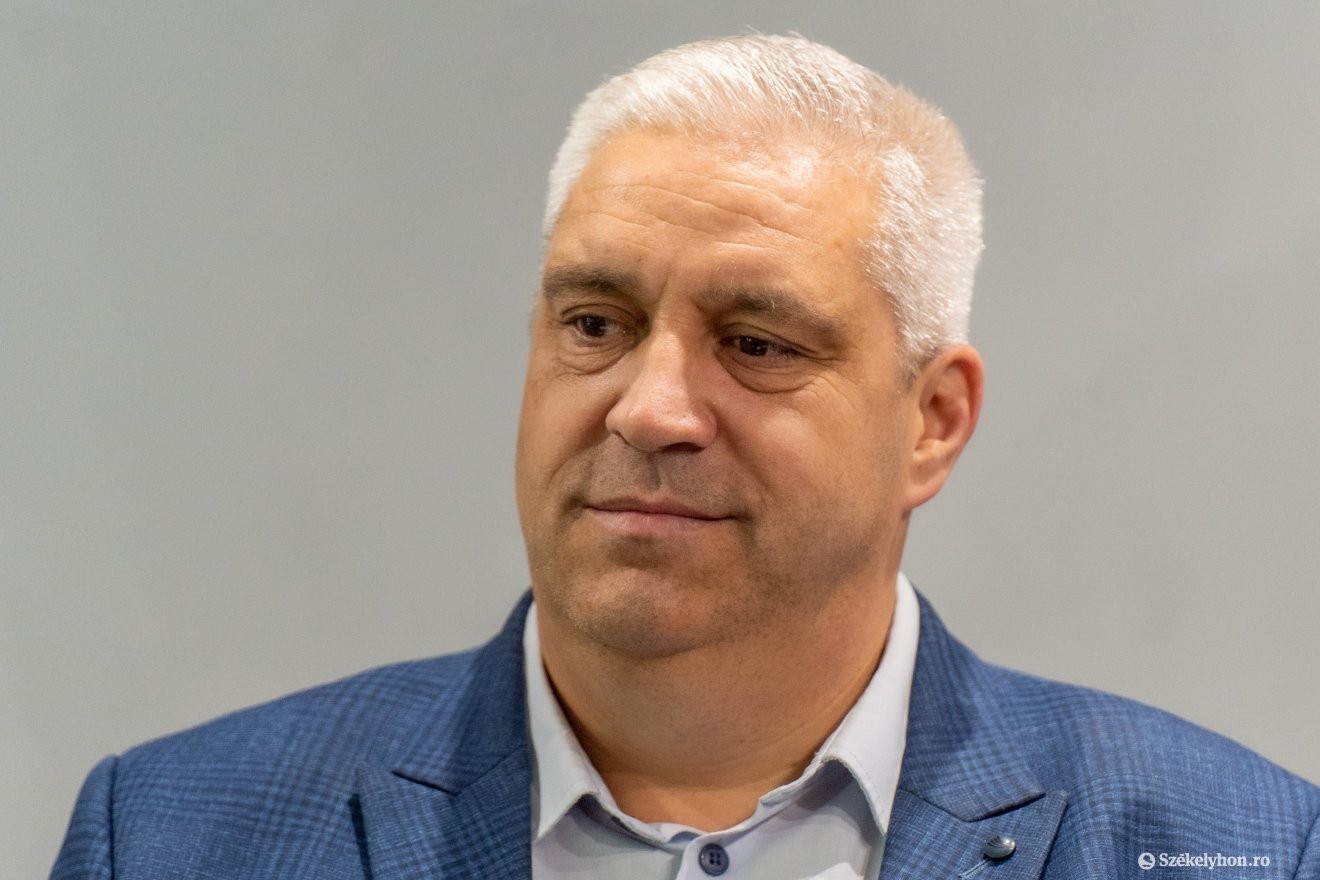 Sófalvi Szabolcs: nagyobb hely kell a megfelelő ügyfélfogadáshoz &bullet;  Fotó: Haáz Vince
