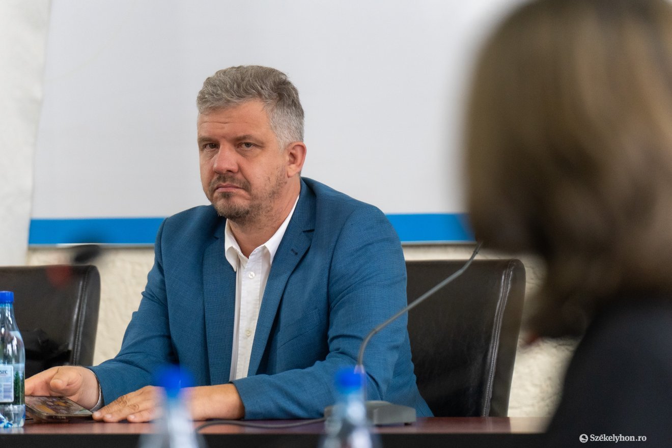 Soós: hetvenmillió lejes hiány van &bullet;  Fotó: Haáz Vince