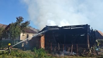 Melléképület lángolt Alsóboldogfalván