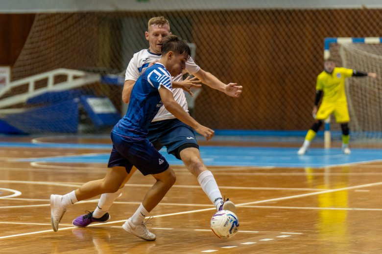 Szorosra sikeredett a vásárhelyi és az udvarhelyi futsalosok felkészülési meccse