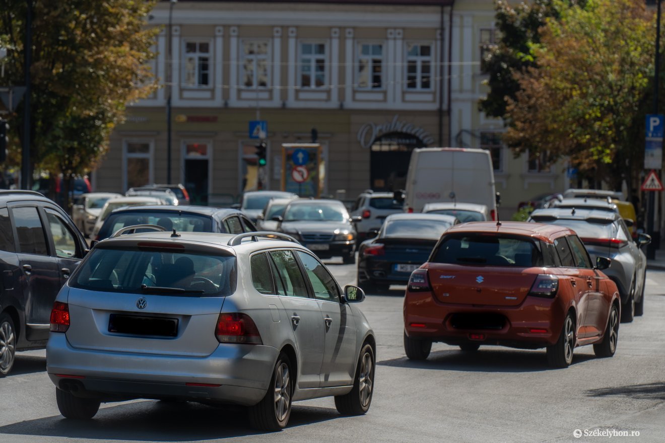 Vannak olyan települések,a honnan csak autóval lehet bejutni Marosvásárhelyre • Fotó: Haáz Vince